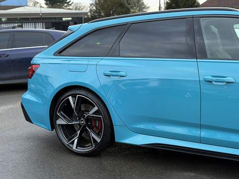 AUDI RS6 AVANT 4.0 TFSI V8 Carbon Black Estate 5dr Petrol Tiptronic quattro Euro 6 (s/s) (600 ps) - U1913