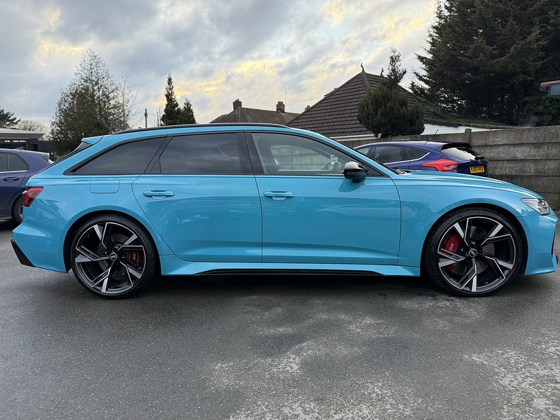 AUDI RS6 AVANT 4.0 TFSI V8 Carbon Black Estate 5dr Petrol Tiptronic quattro Euro 6 (s/s) (600 ps) - U1913