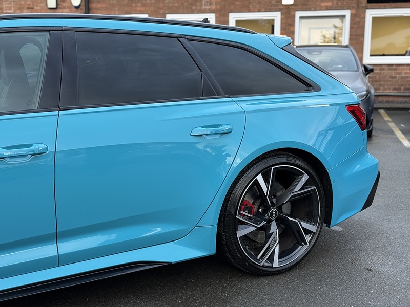 AUDI RS6 AVANT 4.0 TFSI V8 Carbon Black Estate 5dr Petrol Tiptronic quattro Euro 6 (s/s) (600 ps) - U1913