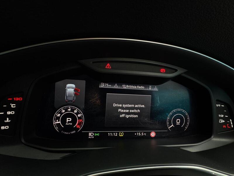 AUDI RS6 AVANT 4.0 TFSI V8 Carbon Black Estate 5dr Petrol Tiptronic quattro Euro 6 (s/s) (600 ps) - U1913