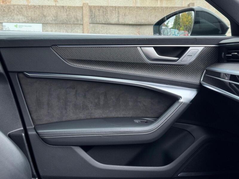 AUDI RS6 AVANT 4.0 TFSI V8 Carbon Black Estate 5dr Petrol Tiptronic quattro Euro 6 (s/s) (600 ps) - U1913