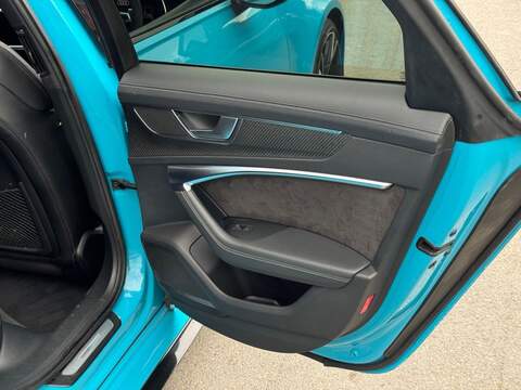 AUDI RS6 AVANT 4.0 TFSI V8 Carbon Black Estate 5dr Petrol Tiptronic quattro Euro 6 (s/s) (600 ps) - U1913