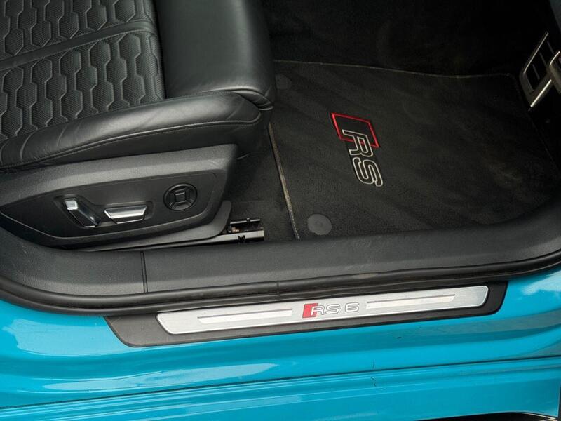 AUDI RS6 AVANT 4.0 TFSI V8 Carbon Black Estate 5dr Petrol Tiptronic quattro Euro 6 (s/s) (600 ps) - U1913