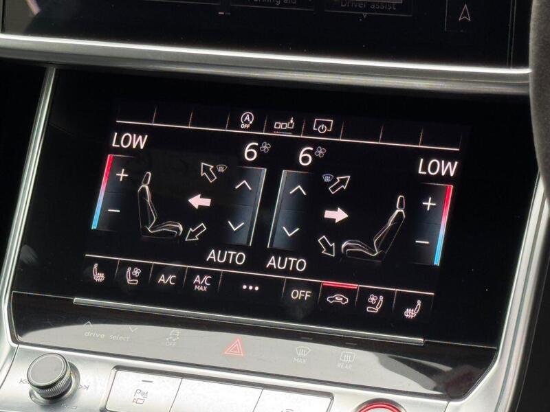 AUDI RS6 AVANT 4.0 TFSI V8 Carbon Black Estate 5dr Petrol Tiptronic quattro Euro 6 (s/s) (600 ps) - U1913