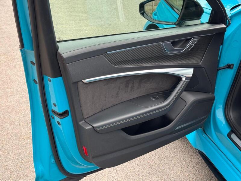 AUDI RS6 AVANT 4.0 TFSI V8 Carbon Black Estate 5dr Petrol Tiptronic quattro Euro 6 (s/s) (600 ps) - U1913