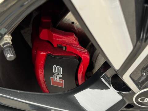 AUDI RS6 AVANT 4.0 TFSI V8 Carbon Black Estate 5dr Petrol Tiptronic quattro Euro 6 (s/s) (600 ps) - U1913