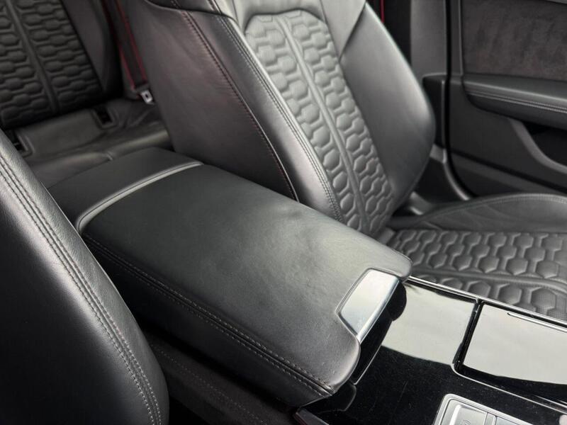 AUDI RS6 AVANT 4.0 TFSI V8 Carbon Black Estate 5dr Petrol Tiptronic quattro Euro 6 (s/s) (600 ps) - U1913