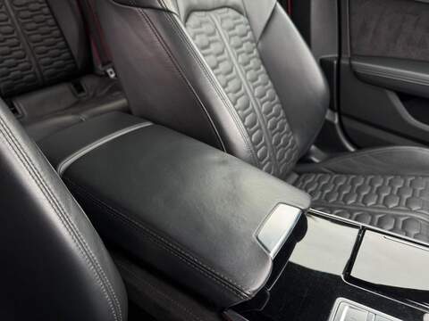 AUDI RS6 AVANT 4.0 TFSI V8 Carbon Black Estate 5dr Petrol Tiptronic quattro Euro 6 (s/s) (600 ps) - U1913