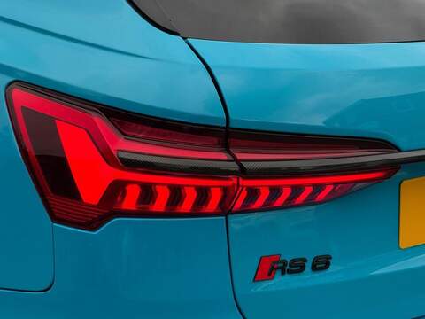 AUDI RS6 AVANT 4.0 TFSI V8 Carbon Black Estate 5dr Petrol Tiptronic quattro Euro 6 (s/s) (600 ps) - U1913