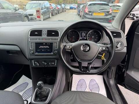 VOLKSWAGEN POLO POLO 1.2 TSI Match Edition Hatchback 5dr Petrol Manual Euro 6 (s/s) (90 ps) - U1966