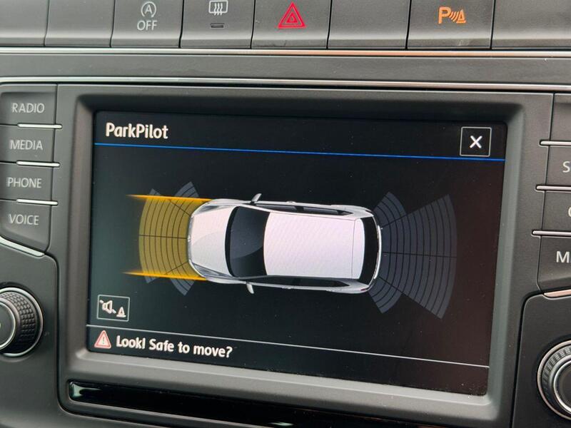 VOLKSWAGEN POLO POLO 1.2 TSI Match Edition Hatchback 5dr Petrol Manual Euro 6 (s/s) (90 ps) - U1966