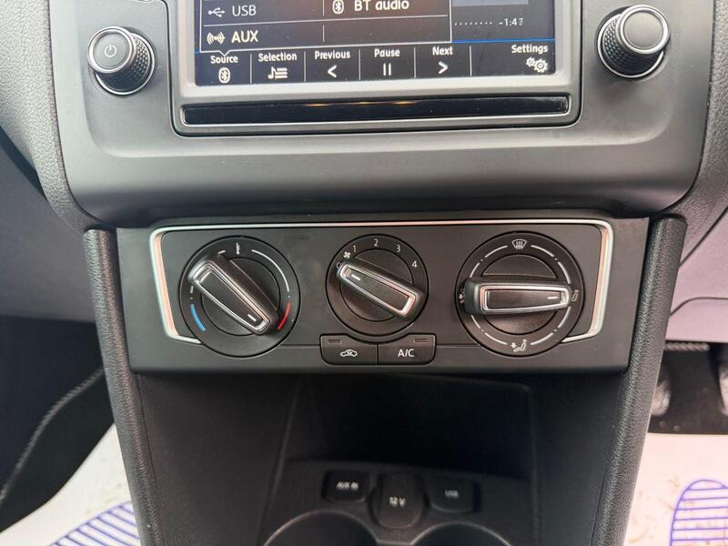 VOLKSWAGEN POLO POLO 1.2 TSI Match Edition Hatchback 5dr Petrol Manual Euro 6 (s/s) (90 ps) - U1966