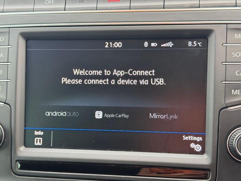 VOLKSWAGEN POLO POLO 1.2 TSI Match Edition Hatchback 5dr Petrol Manual Euro 6 (s/s) (90 ps) - U1966