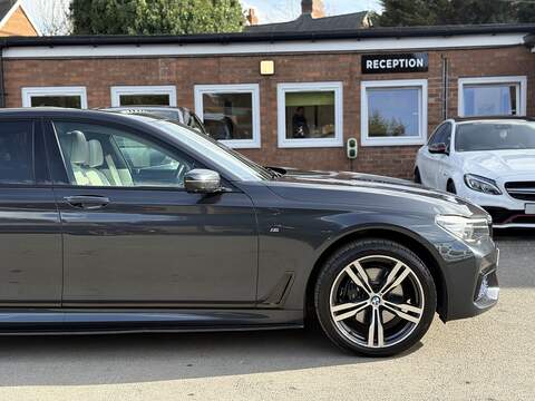 BMW 7 SERIES 7 SERIES 3.0 730d M Sport Saloon 4dr Diesel Auto xDrive Euro 6 (s/s) (265 ps) HUGE SPEC - FULL - U2007