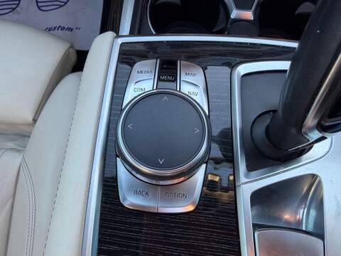 BMW 7 SERIES 7 SERIES 3.0 730d M Sport Saloon 4dr Diesel Auto xDrive Euro 6 (s/s) (265 ps) HUGE SPEC - FULL - U2007