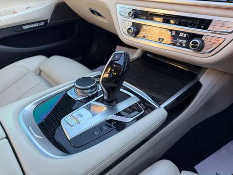 BMW 7 SERIES 7 SERIES 3.0 730d M Sport Saloon 4dr Diesel Auto xDrive Euro 6 (s/s) (265 ps) HUGE SPEC - FULL - U2007