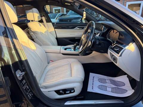 BMW 7 SERIES 7 SERIES 3.0 730d M Sport Saloon 4dr Diesel Auto xDrive Euro 6 (s/s) (265 ps) HUGE SPEC - FULL - U2007