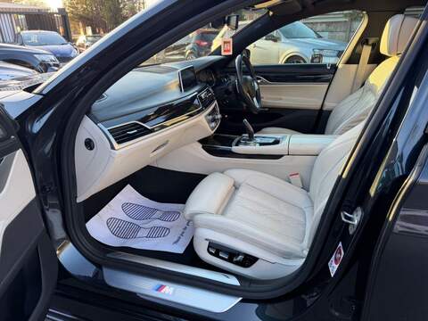 BMW 7 SERIES 7 SERIES 3.0 730d M Sport Saloon 4dr Diesel Auto xDrive Euro 6 (s/s) (265 ps) HUGE SPEC - FULL - U2007