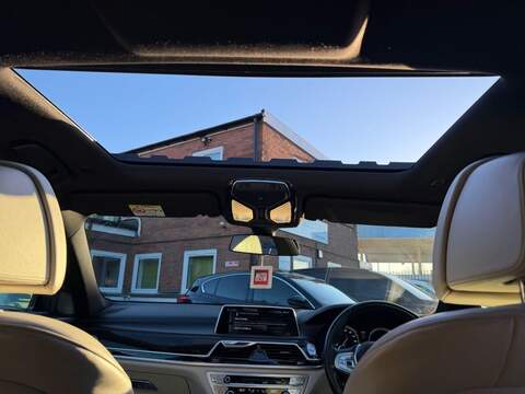 BMW 7 SERIES 7 SERIES 3.0 730d M Sport Saloon 4dr Diesel Auto xDrive Euro 6 (s/s) (265 ps) HUGE SPEC - FULL - U2007