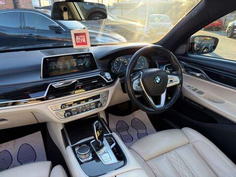 BMW 7 SERIES 7 SERIES 3.0 730d M Sport Saloon 4dr Diesel Auto xDrive Euro 6 (s/s) (265 ps) HUGE SPEC - FULL - U2007