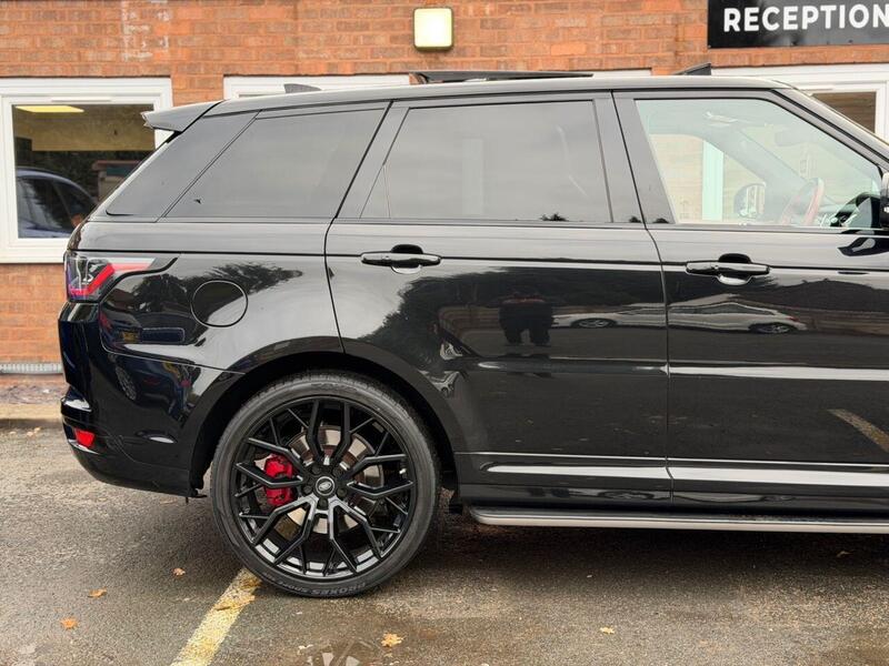 LAND ROVER RANGE ROVER SPORT RANGE ROVER SPORT 5.0 P575 V8 GPF SVR SUV 5dr Petrol Auto 4WD Euro 6 (s/s) (575 ps) - U2029