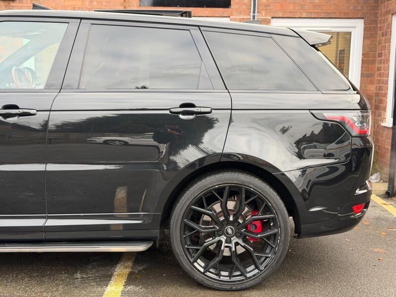 LAND ROVER RANGE ROVER SPORT RANGE ROVER SPORT 5.0 P575 V8 GPF SVR SUV 5dr Petrol Auto 4WD Euro 6 (s/s) (575 ps) - U2029