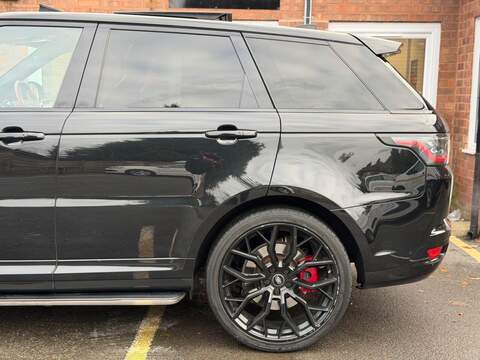 LAND ROVER RANGE ROVER SPORT RANGE ROVER SPORT 5.0 P575 V8 GPF SVR SUV 5dr Petrol Auto 4WD Euro 6 (s/s) (575 ps) - U2029
