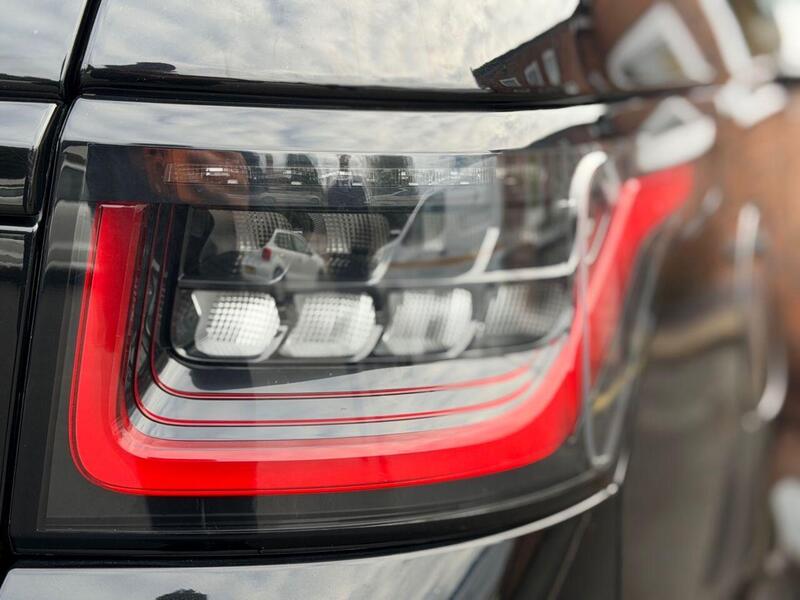 LAND ROVER RANGE ROVER SPORT RANGE ROVER SPORT 5.0 P575 V8 GPF SVR SUV 5dr Petrol Auto 4WD Euro 6 (s/s) (575 ps) - U2029