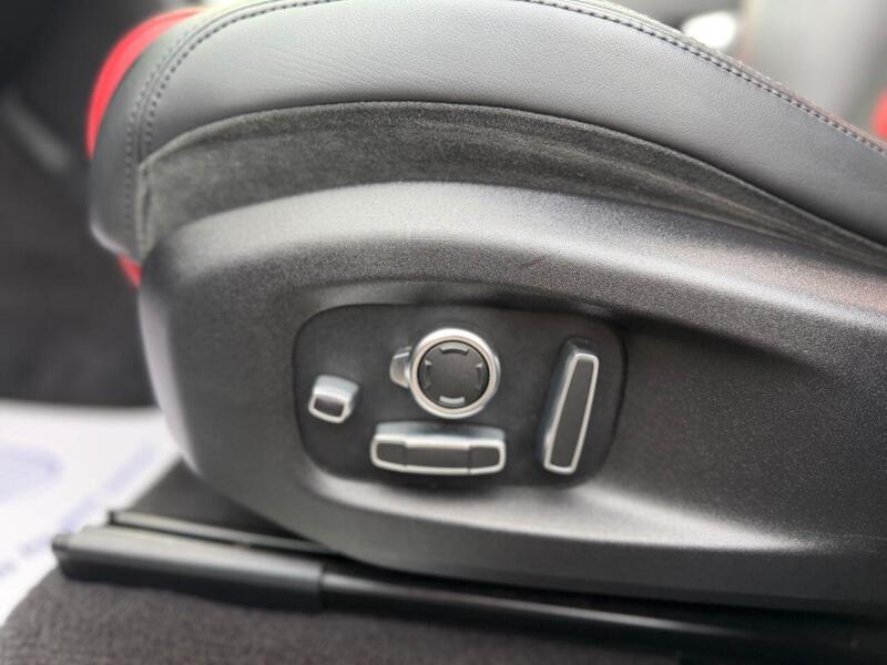 LAND ROVER RANGE ROVER SPORT RANGE ROVER SPORT 5.0 P575 V8 GPF SVR SUV 5dr Petrol Auto 4WD Euro 6 (s/s) (575 ps) - U2029