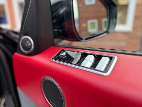 LAND ROVER RANGE ROVER SPORT RANGE ROVER SPORT 5.0 P575 V8 GPF SVR SUV 5dr Petrol Auto 4WD Euro 6 (s/s) (575 ps) - U2029