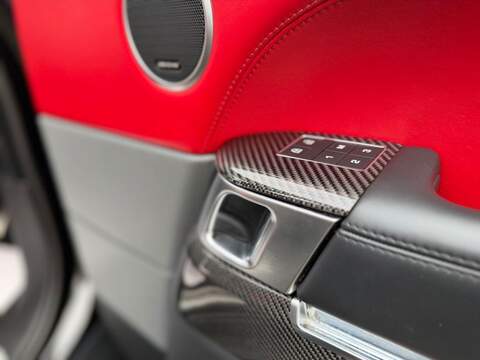 LAND ROVER RANGE ROVER SPORT RANGE ROVER SPORT 5.0 P575 V8 GPF SVR SUV 5dr Petrol Auto 4WD Euro 6 (s/s) (575 ps) - U2029