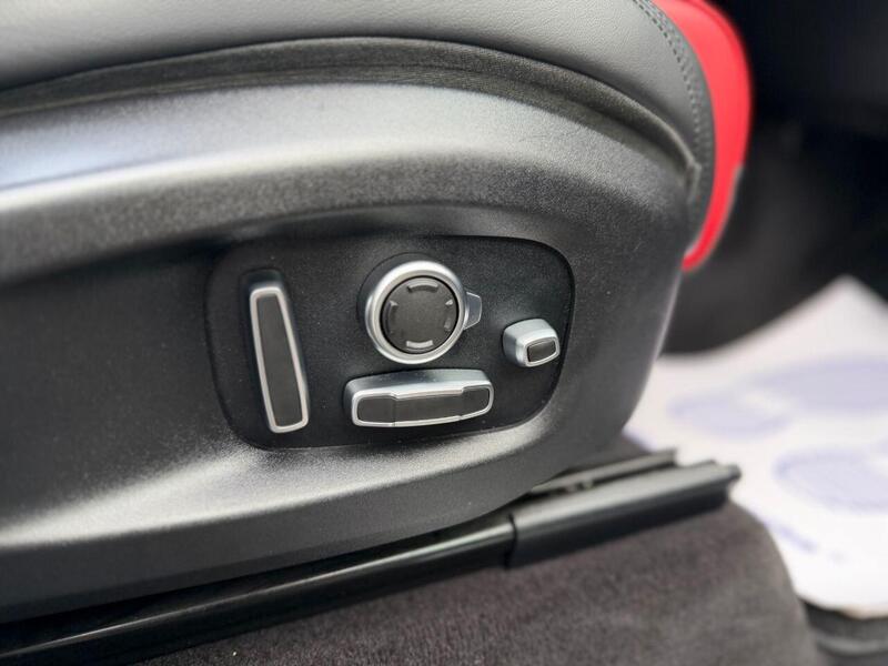 LAND ROVER RANGE ROVER SPORT RANGE ROVER SPORT 5.0 P575 V8 GPF SVR SUV 5dr Petrol Auto 4WD Euro 6 (s/s) (575 ps) - U2029