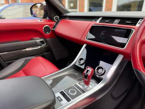 LAND ROVER RANGE ROVER SPORT RANGE ROVER SPORT 5.0 P575 V8 GPF SVR SUV 5dr Petrol Auto 4WD Euro 6 (s/s) (575 ps) - U2029