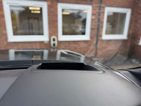 LAND ROVER RANGE ROVER SPORT RANGE ROVER SPORT 5.0 P575 V8 GPF SVR SUV 5dr Petrol Auto 4WD Euro 6 (s/s) (575 ps) - U2029