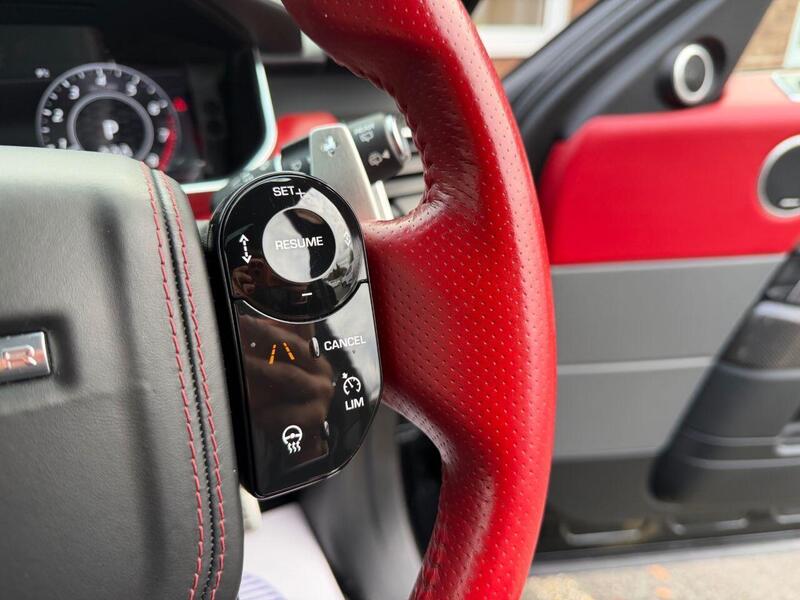 LAND ROVER RANGE ROVER SPORT RANGE ROVER SPORT 5.0 P575 V8 GPF SVR SUV 5dr Petrol Auto 4WD Euro 6 (s/s) (575 ps) - U2029