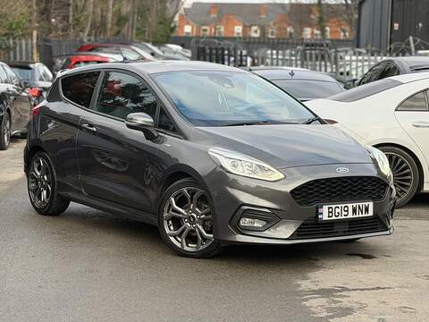 Ford Fiesta Fiesta Fiesta T EcoBoost ST-Line Hatchback 1.0 Manual Petrol - U2098