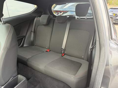 Ford Fiesta Fiesta Fiesta T EcoBoost ST-Line Hatchback 1.0 Manual Petrol - U2098