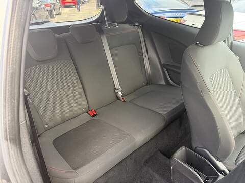 Ford Fiesta Fiesta Fiesta T EcoBoost ST-Line Hatchback 1.0 Manual Petrol - U2098