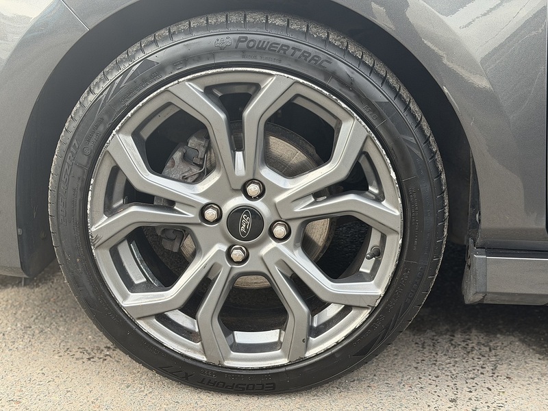 Ford Fiesta Fiesta Fiesta T EcoBoost ST-Line Hatchback 1.0 Manual Petrol - U2098