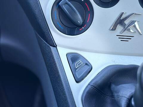 Ford Ka Ka Ka Edge Hatchback 1.2 Manual Petrol - U2107