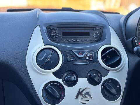 Ford Ka Ka Ka Edge Hatchback 1.2 Manual Petrol - U2107