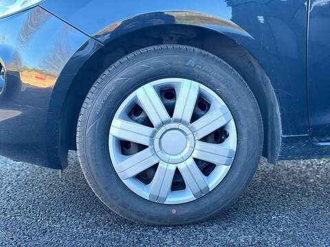 Ford Ka Ka Ka Edge Hatchback 1.2 Manual Petrol - U2107