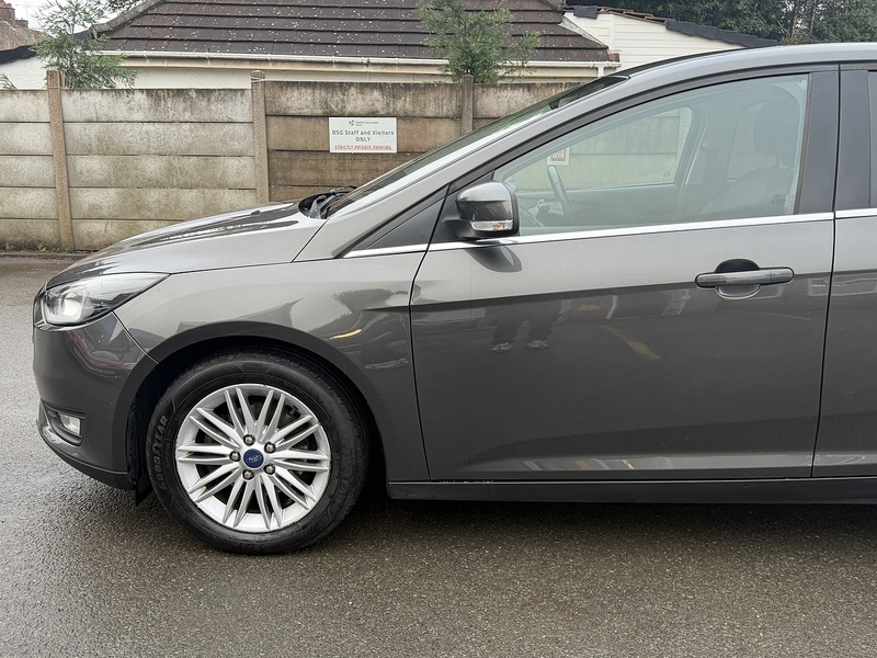 Ford Focus 1.0T EcoBoost Zetec Edition Hatchback 5dr Petrol Auto Euro 6 (s/s) (125 ps) | JUST SERVICED - 12 - U2136