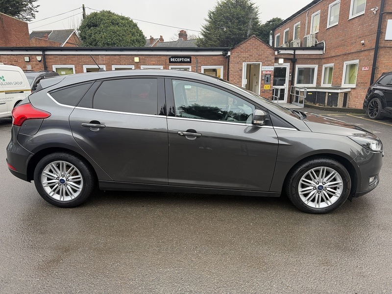Ford Focus 1.0T EcoBoost Zetec Edition Hatchback 5dr Petrol Auto Euro 6 (s/s) (125 ps) | JUST SERVICED - 12 - U2136