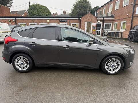 Ford Focus 1.0T EcoBoost Zetec Edition Hatchback 5dr Petrol Auto Euro 6 (s/s) (125 ps) | JUST SERVICED - 12 - U2136