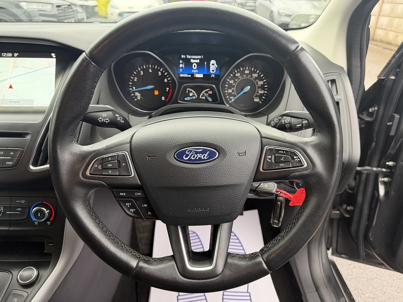 Ford Focus 1.0T EcoBoost Zetec Edition Hatchback 5dr Petrol Auto Euro 6 (s/s) (125 ps) | JUST SERVICED - 12 - U2136