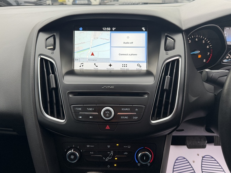 Ford Focus 1.0T EcoBoost Zetec Edition Hatchback 5dr Petrol Auto Euro 6 (s/s) (125 ps) | JUST SERVICED - 12 - U2136