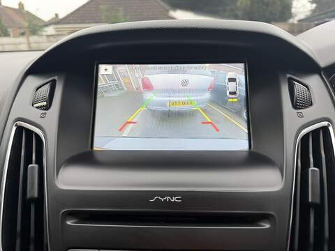 Ford Focus 1.0T EcoBoost Zetec Edition Hatchback 5dr Petrol Auto Euro 6 (s/s) (125 ps) | JUST SERVICED - 12 - U2136