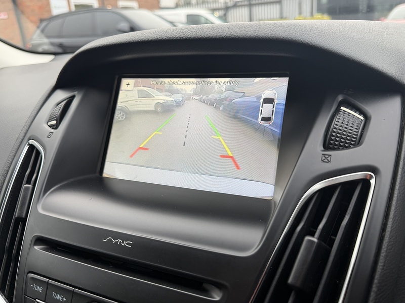 Ford Focus 1.0T EcoBoost Zetec Edition Hatchback 5dr Petrol Auto Euro 6 (s/s) (125 ps) | JUST SERVICED - 12 - U2136