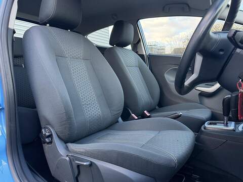 Ford Fiesta 1.4 Zetec Hatchback 3dr Petrol Automatic (154 g/km, 94 bhp) - U2142